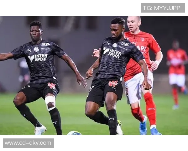 亚眠与南锡对决前瞻分析赛季关键战役的战术与球员表现探讨